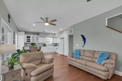 22901 Miramar Street, Galveston, TX 77554 - Photo 8