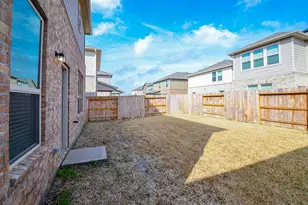 1004 Laguna Cv Dr, Katy, TX 77493 - Photo 30