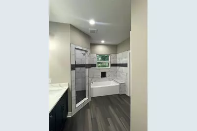 5215 McAnelly Drive, Beaumont, TX 77708 - Photo 24