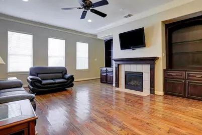 923 Birdsall Street, Houston, TX 77007 - Photo 6