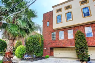 923 Birdsall St, Houston, TX 77007 - Photo 2