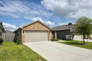 6912 California Black Oak Dr, Conroe, TX 77304 - Photo 2