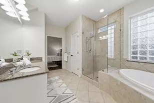 11211 Greenwillow St, Houston, TX 77035 - Photo 18
