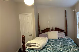 306 Isles End Rd, Tiki Island, TX 77554 - Photo 20