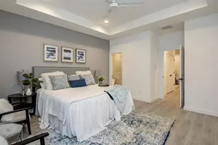 211 E 33rd St, Houston, TX 77018 - Photo 8