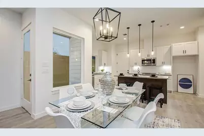 211 E 33rd Street, Houston, TX 77018 - Photo 6