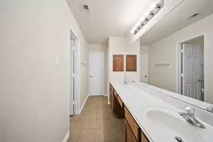 6715 Lathrop Ct, Sugar Land, TX 77479 - Photo 22