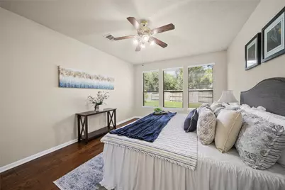 6715 Lathrop Court, Sugar Land, TX 77479 - Photo 14