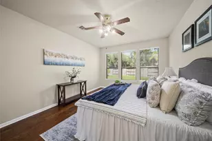 6715 Lathrop Ct, Sugar Land, TX 77479 - Photo 14