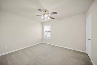 6715 Lathrop Court, Sugar Land, TX 77479 - Photo 32