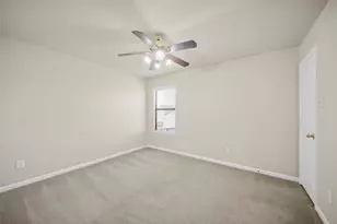 6715 Lathrop Ct, Sugar Land, TX 77479 - Photo 32
