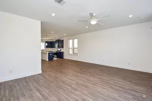 18708 Centro Main St, Shenandoah, TX 77385 - Photo 10