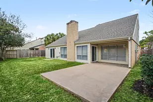 12231 Meadow Lake Dr, Houston, TX 77077 - Photo 30