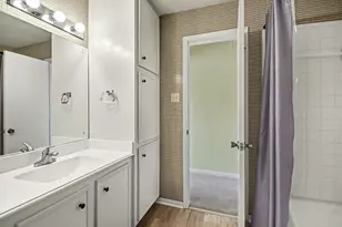 12231 Meadow Lake Dr, Houston, TX 77077 - Photo 26