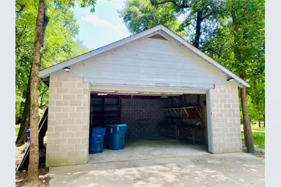 2500 Southline Road, Conroe, TX 77384 - Photo 2