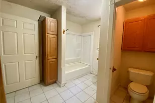 2500 Southline Rd, Conroe, TX 77384 - Photo 12