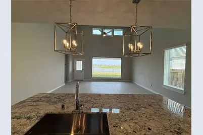 8726 Mallow Rose Way, Rosharon, TX 77583 - Photo 4