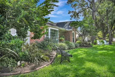 1702 Bowline Road, Houston, TX 77062 - Photo 38