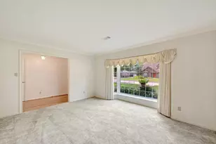 1702 Bowline Rd, Houston, TX 77062 - Photo 8