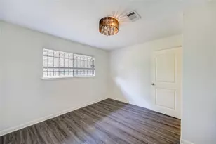 9811 Shadydale Ln, Houston, TX 77016 - Photo 28