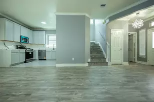 14310 Summer Garden Dr, Houston, TX 77083 - Photo 10