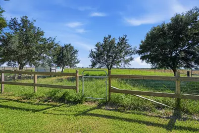15104 Marek Lane, Guy, TX 77444 - Photo 36