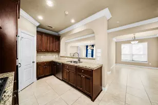 13403 Preston Cliff Ct, Houston, TX 77077 - Photo 4