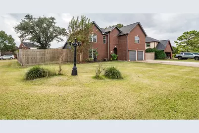 3401 Wood Fox Drive, Alvin, TX 77511 - Photo 4