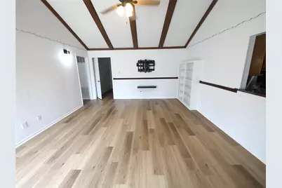 5018 Ash Court, Dickinson, TX 77539 - Photo 2