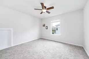 14925 Gray Ridge Ln, Houston, TX 77082 - Photo 12