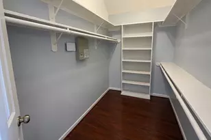 10326 N Laurel Branch Dr, Houston, TX 77064 - Photo 14