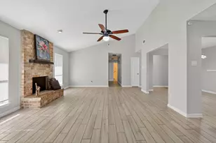10206 Staghill Dr, Houston, TX 77064 - Photo 8