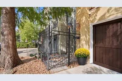 1402 Asbury Street, Houston, TX 77007 - Photo 28