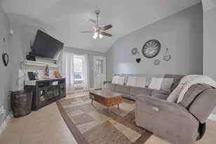 17039 Gleneviss Dr, Houston, TX 77084 - Photo 10