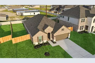 2307 Poseidon Street, League City, TX 77573 - Photo 2