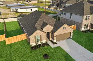 2307 Poseidon St, League City, TX 77573 - Photo 2