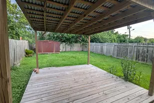 4226 Dawson Ln, Houston, TX 77051 - Photo 10