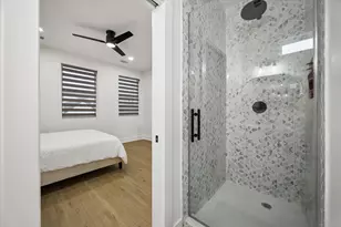 104 E 44th St, Houston, TX 77018 - Photo 14