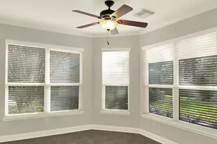 601 Forest Bend Ln, Friendswood, TX 77546 - Photo 6