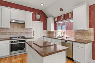 4503 Summer Lakes, Sugar Land, TX 77479 - Photo 8