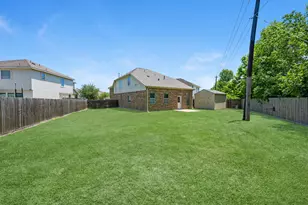 9402 Savannah Holly Dr, Houston, TX 77075 - Photo 18
