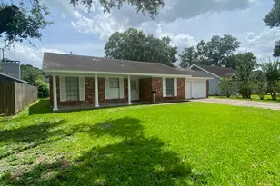 7143 Triola Ln, Houston, TX 77074 - Photo 2