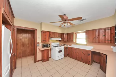1007 Sundown Meadows Street, Crosby, TX 77532 - Photo 8