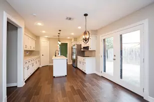 3302 Waxcandle Dr, Spring, TX 77388 - Photo 12