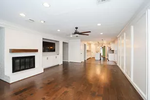 3302 Waxcandle Dr, Spring, TX 77388 - Photo 10