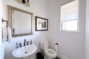 939 Queen Annes Rd, Houston, TX 77024 - Photo 12