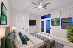 939 Queen Annes Rd, Houston, TX 77024 - Photo 4