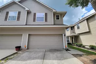 3014 Loganberry Park Ln, Houston, TX 77014 - Photo 2