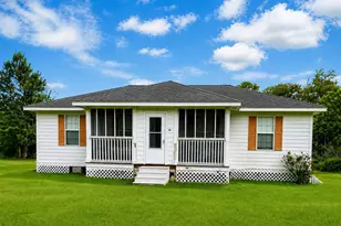 50 Sir Gawain Dr S, Bay City, TX 77414 - Photo 1