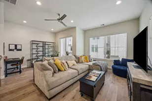 803 Sienna Palm Ln, Houston, TX 77008 - Photo 6